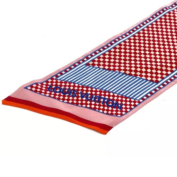 Louis Vuitton scarf - Picture 3 of 4